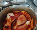 Foto del paso 1 de la receta: Pastas variadas con muslos de pollo