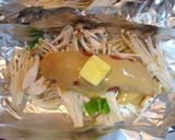 A picture of step 2 of Lots of Veggies Mayo Miso Foil-Broiled Salmon.