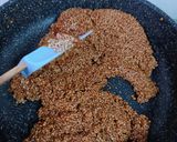A picture of step 5 of Til Gud Laddoo (Sesame and jaggery Laddoo).