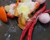 Foto langkah ke 2 dari resep Balado Udang Pete.