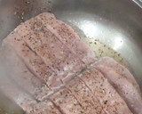 Foto del paso 3 de la receta: Lomo de Cerdo Guisado con Leche de Coco, Yakiniku, Basil Lemongrass y Curry