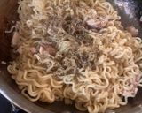 Foto langkah ke 5 dari resep Mie Ala Italia.
