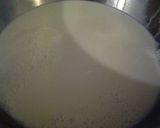 A picture of step 3 of sunshines classic homemade ice cream.