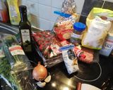 Fusilitészta paradicsomszósszal és húsgombóccal recept fázis 1 fotója
