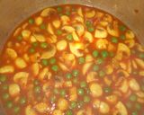 A picture of step 5 of Peas With Mushroom.