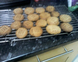 A picture of step 13 of Peanut Butter Cookies.
