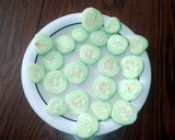 A picture of step 1 of cucumber sandwiches.