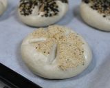 A picture of step 8 of German Kaisersemmel Rolls with Rye.
