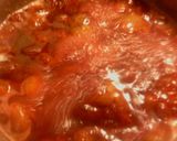 A picture of step 3 of sunshines strawberry fig jam.
