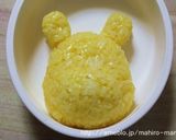 A picture of step 3 of Easy Character Bento- Winnie the Pooh Rice Ball.