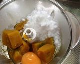 A picture of step 2 of Easy Kabocha Pudding in 7 minutes.