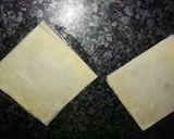 A picture of step 5 of Sophie's creamy pea and asparagus envelopes.