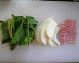 A picture of step 1 of Spinach and Bacon Quiche.