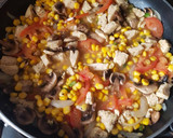Foto del paso 5 de la receta: Pechuga de pollo en jugo de naranja y verduras