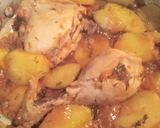A picture of step 4 of Colombian Chicken and Potato Stew (Sudado de Pollo con Papas).