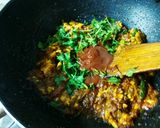 A picture of step 5 of Keema and peas aloo dum.