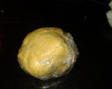 A picture of step 3 of Valentines meringue tarts.