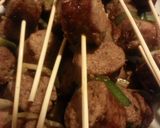 A picture of step 5 of Italian sausage kabobs.