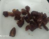 A picture of step 1 of Dry fruits ladoo.
