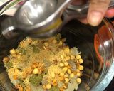 A picture of step 3 of Sukha Bhel.