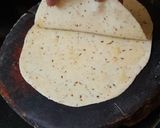 खारे शंकरपाळे (Khare Shankarpale Recipe In Marathi) रेसिपी स्टेप 5 फोटो 