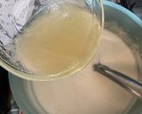 Foto del paso 3 de la receta: Panna cotta con coulis de fresa