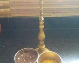 A picture of step 1 of Puliyodharai.