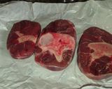 Foto del paso 1 de la receta: Osobuco de ternera rico, rico de la brigada espartana