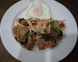 รูปขั้นตอนการทำที่ 5 ของ เฟตตูชินี่,กะเพรา,หมูสไลด์,ไข่ดาว - คีโต