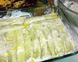 A picture of step 4 of sour cream and cheese enchiladas.