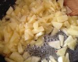 A picture of step 2 of Apple Jam.