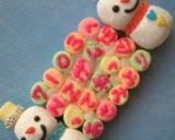 A picture of step 13 of Marshmallow Snowmen.
