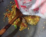 Foto langkah ke 3 dari resep Buntil daun singkong isi ikan asap.