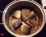 A picture of step 3 of ✽Easy Simmered Mackerel in White Miso✽.