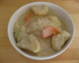 A picture of step 6 of Winter Japanese Leek Stew.