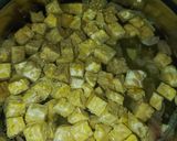 Foto langkah ke 2 dari resep Sayur Bening Tempe Tauge.