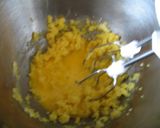 A picture of step 4 of Moist and Spongy Souffle Roll Cake.