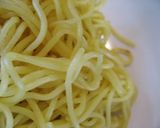 A picture of step 2 of Ika Yakisoba (Panfried Noodles with Squid).