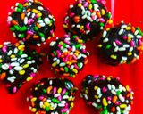 A picture of step 6 of #Chocolate Balls.