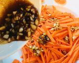 Hình bước làm 3 của món Salad cà rốt