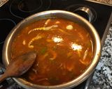 Foto del paso 4 de la receta: Fideuá de marisco con ajoaceite y salsa de tomate