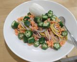 秋葵鮭魚鬆拌麵的食譜步驟3照片
