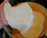 A picture of step 14 of Lahmacun pizza.