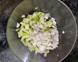 A picture of step 2 of Fifty fifty open sandwich.