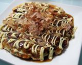 A picture of step 5 of Our Family's Okonomiyaki Made with Flour.