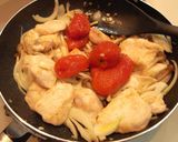 A picture of step 5 of Chicken with Tomato Cream Sauce.