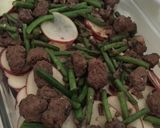 A picture of step 3 of Cheesy Scalloped Red Potatoes With Hamburger And Fresh Green Beans.