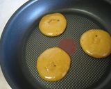 A picture of step 8 of Mocha Walnut Dorayaki.
