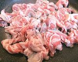A picture of step 2 of Economical and Flavorful Pork Belly and Cabbage Stir-fry with Salt and Pepper.