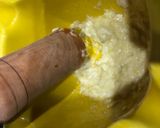 Foto del paso 5 de la receta Flores de pasta filo rellenas de rape adobado y gambas con salsa